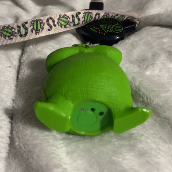 Oogie Boogie Nightmare Before Christmas light up necklace - Picture 3 of 3